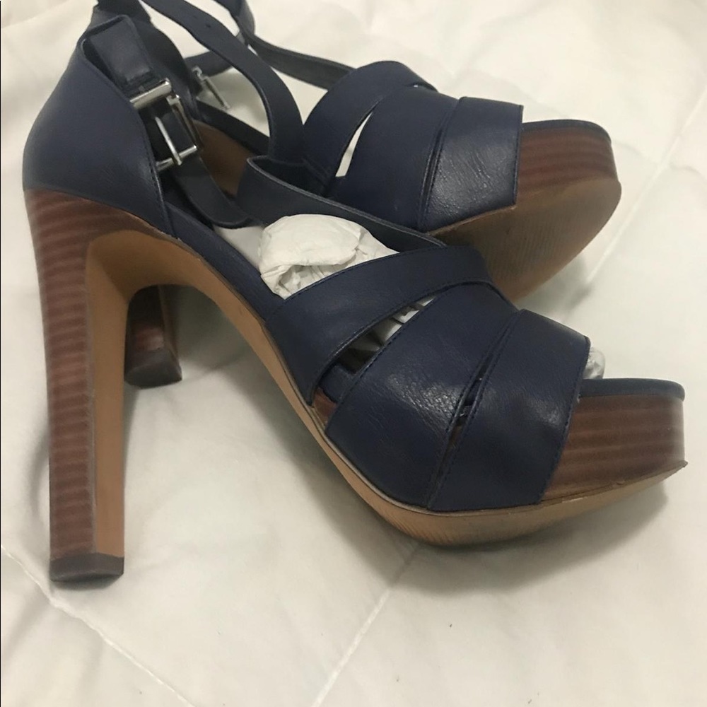 Jessica Simpson Preowned - Picture 3 of 3